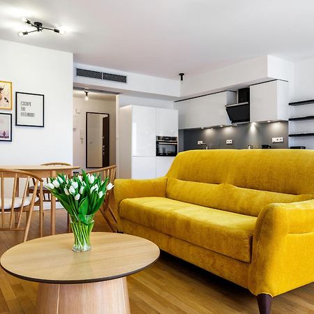 Modern Central Apartment W. Parking By Tyzenhauz Krakow Exterior photo