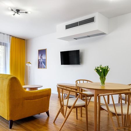 Modern Central Apartment W. Parking By Tyzenhauz Krakow Exterior photo