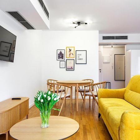 Modern Central Apartment W. Parking By Tyzenhauz Krakow Exterior photo